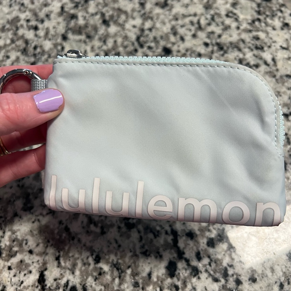Lululemon Mint Coin Pouch